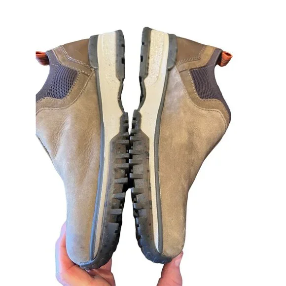 Earth Elements Men’s Size 9.5 Shoes Taupe Slip-Ons Suede  Padded Insoles Vents - Picture 8 of 9